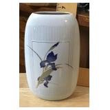 Otagiri ceramic vase