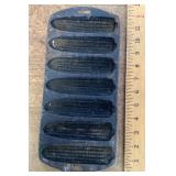 Cast iron cornbread pan