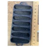 Cast iron cornbread pan