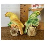 Ceramic songbirds salt and pepper set