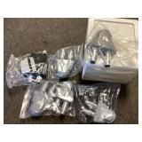 Microscope eyepiece lot in Sterilite container