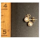 Pearl earrings