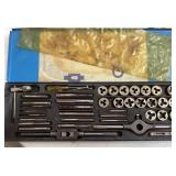 Tap and die set Tap and die set