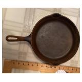 Cast iron skillet Cast iron skillet