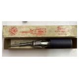 Snap-on glaze breaker Snap-on glaze breaker