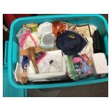 Tote with lid & home decor items