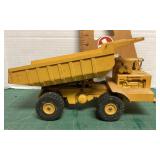 Ertl International dump truck