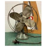 Vintage electric fan --works