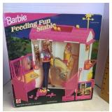 Barbie Feeding Fun Stable