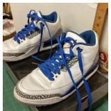 Nike Air Jordan 3 shoes size 10.5