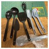 Tupperware utensils