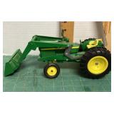 Ertl John Deere tractor