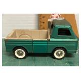 Structo truck