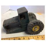 Nylint toy tractor (missing front wheels)