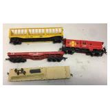 Lot of 4 HO train cars