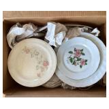 Box of plates Box of plates