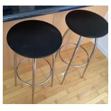 2 bar stools 2 bar stools