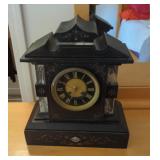 Mantel clock Mantel clock