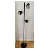3-light floor lamp 5.5' 3-light floor lamp 5.5'