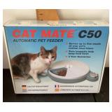 Cat Mate automatic pet feeder Cat Mate automatic pet feeder