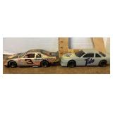 2 Nascar race car banks 1:24