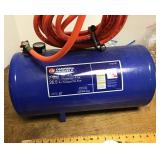 Campbell Hausfeld 7 gallon air tank with hose