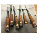 Set of 6wood chisels