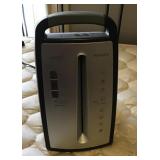 Staples MiniMate paper shredder