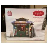 St. Nicholas Square Metro News Stand