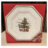 4 Nikko Christmas salad plates in box