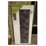 Go! 5.5" strip fabric cutting die