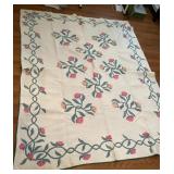 84" x 64ï¿½ Machine stitched quilt