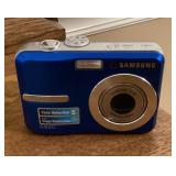 Samsung S860 digital camera