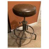 Industrial adjustable stool