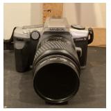 Minolta Maxxum 5 camera
