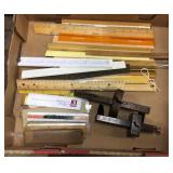 Flat of rulers and scribes