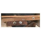 2 wooden levels