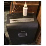 Ativa paper shredder