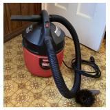 Craftsman Clean n Carry vacuum