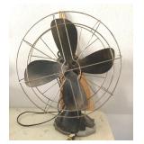 Vintage Hunter electric fan --works