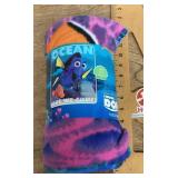 NEW Finding Dory fleece throw 50" x 60"