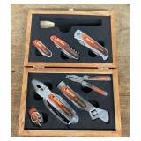 Sheffield knife & tool set