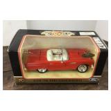 Motormax diecast 1956 Thunderbird