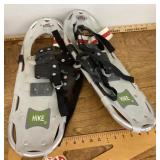 2 RedFeather 22" aluminum snowshoes