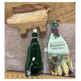 2 glass spoon rests & wood pig cutting board
