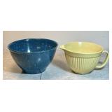 2 melamine mixing bowls