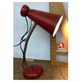 Vintage gooseneck desk lamp --works