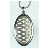 Sterling silver pendant on 18" chain