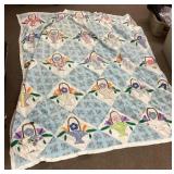 Appliqued flower basket quilt --82" x 70ï¿½