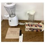 Kitchen cleanup lot + massager